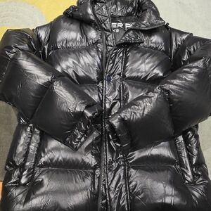 NEW W/O Tags, ARITZIA MENS Black GLOSSY Puffer Jacket